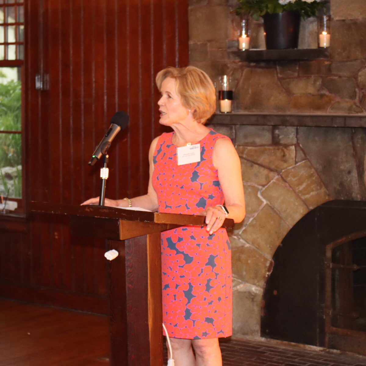Peggy Lamb, outgoing chair of the Women United Executive Committee, shares remarks.