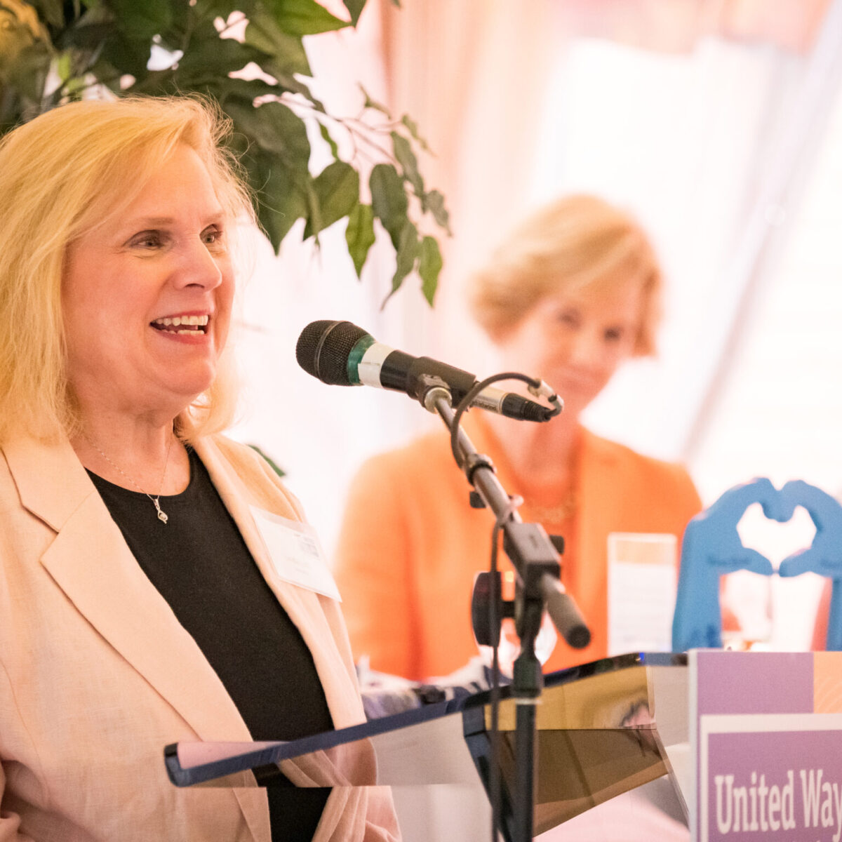 Linda Lulli, recipient of the Women United Award 2023, shares remarks.